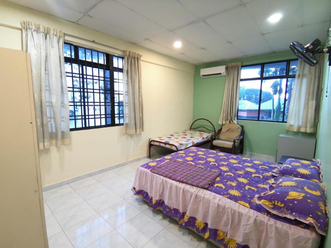 Cosy Homestay Ulu Tiram Exteriér fotografie